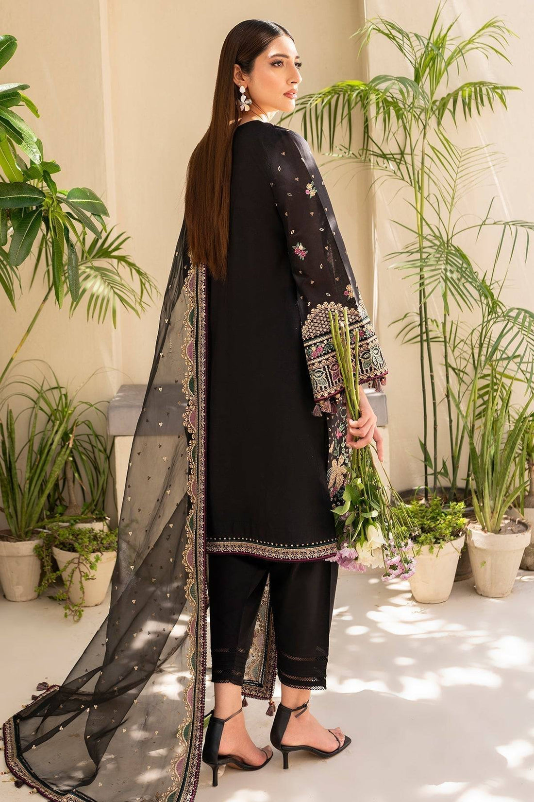 Jazmin | Irish Lawn SS 24 | D4 - Pakistani Designer Dress - by Jazmin | Type: Luxury - 100% Original at Saira Sultan
