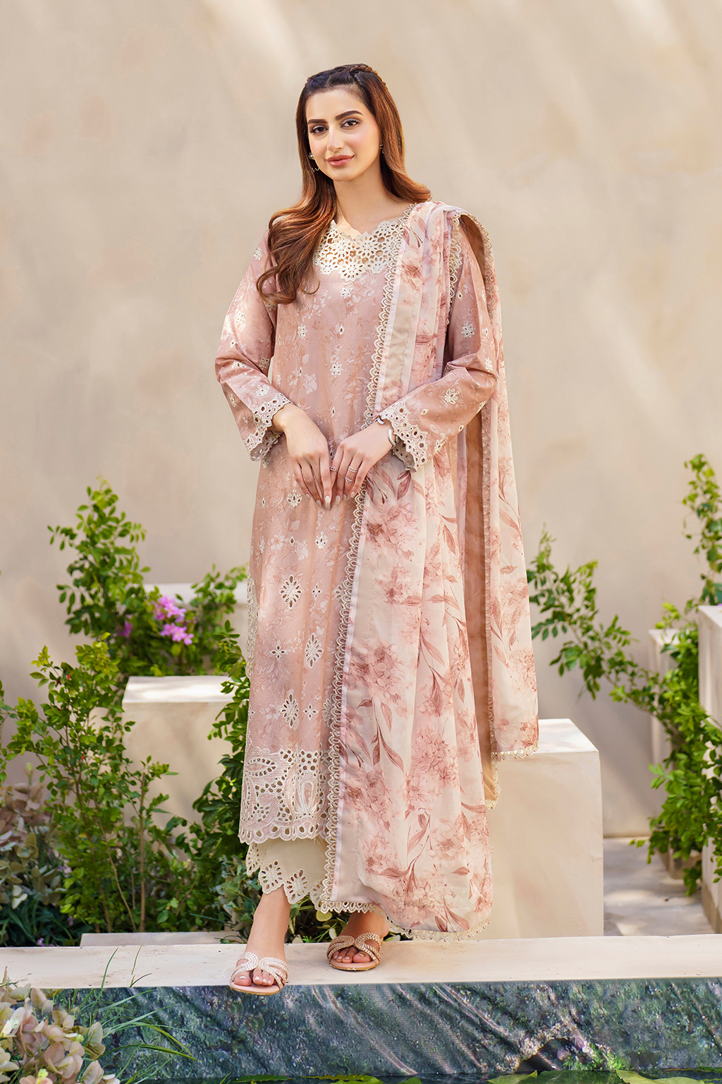 Iznik | Festive lawn 24 | SFL-11 -  Iznik Luxury -  Saira Sultan