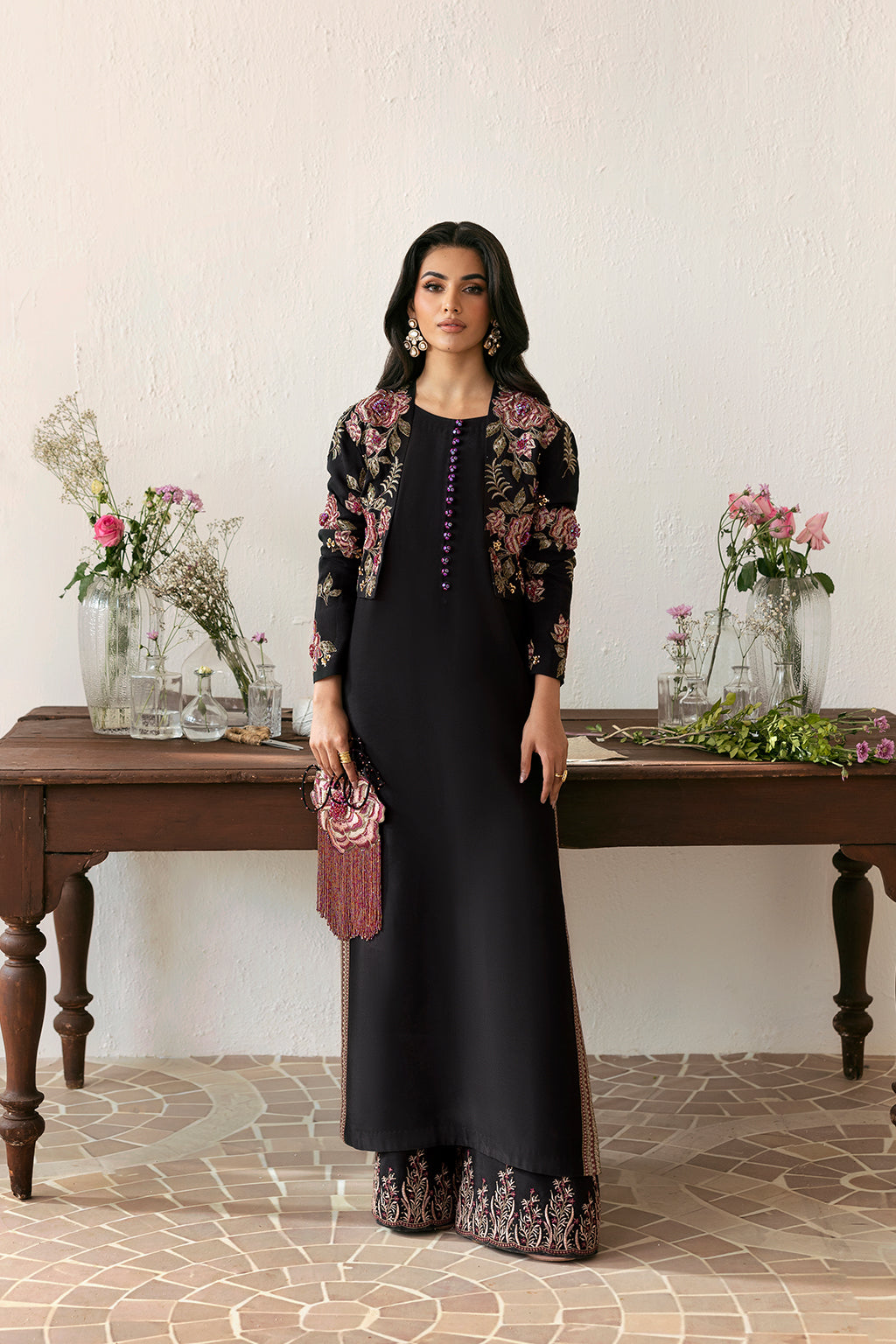 Vanya | Luxury and Formals | SY-02 - Pakistani Designer Dress - by Vanya - Type : Ladies Clothes - 100% Original at Saira Sultan