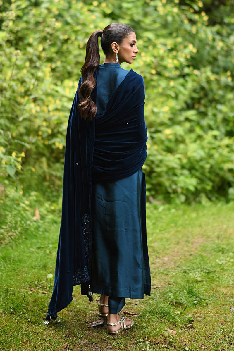 Hue Pret | Farasha Luxury Winter | Mina -  Hue Pret Ladies Clothes -  Saira Sultan