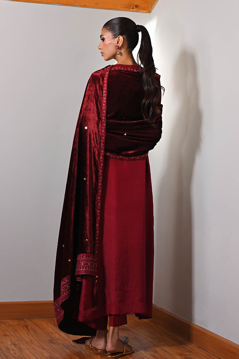 Hue Pret | Farasha Luxury Winter | Nurgul -  Hue Pret Ladies Clothes -  Saira Sultan