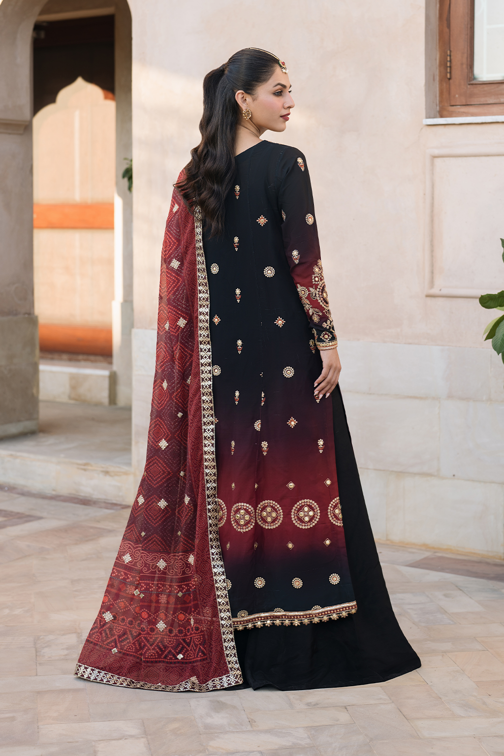Iznik | Bandhani Formals | UE-330 XS Black Chiffon
