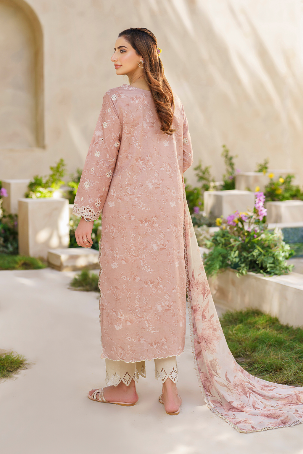 Iznik | Festive lawn 24 | SFL-11 -  Iznik Luxury -  Saira Sultan