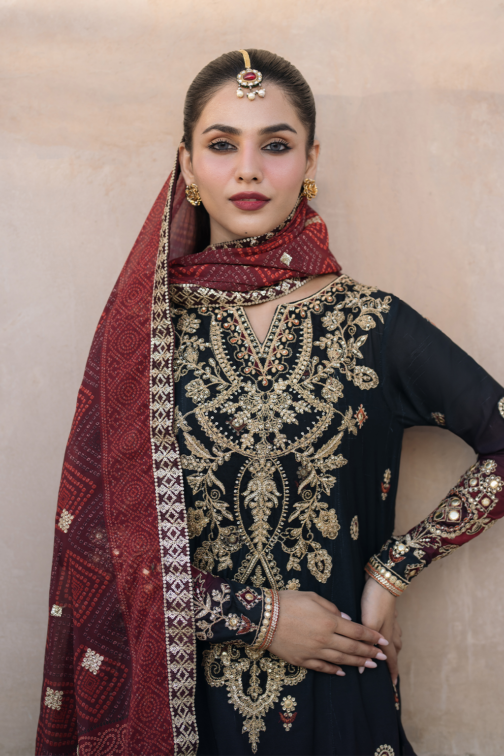Iznik | Bandhani Formals | UE-330 L Black Chiffon