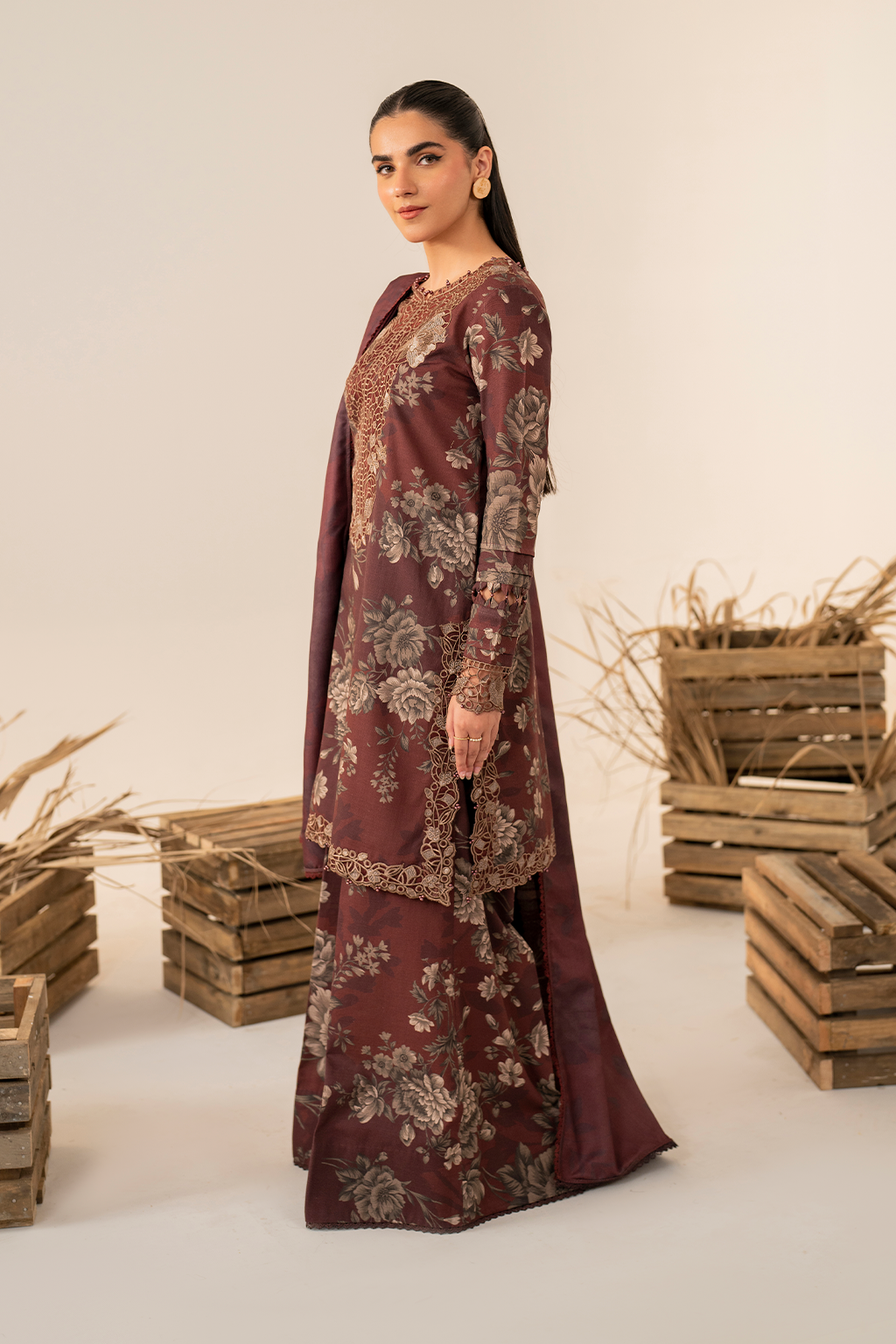 Iznik | Exclusive Winter | UE-350 L Dark Brown Slub Khaddar