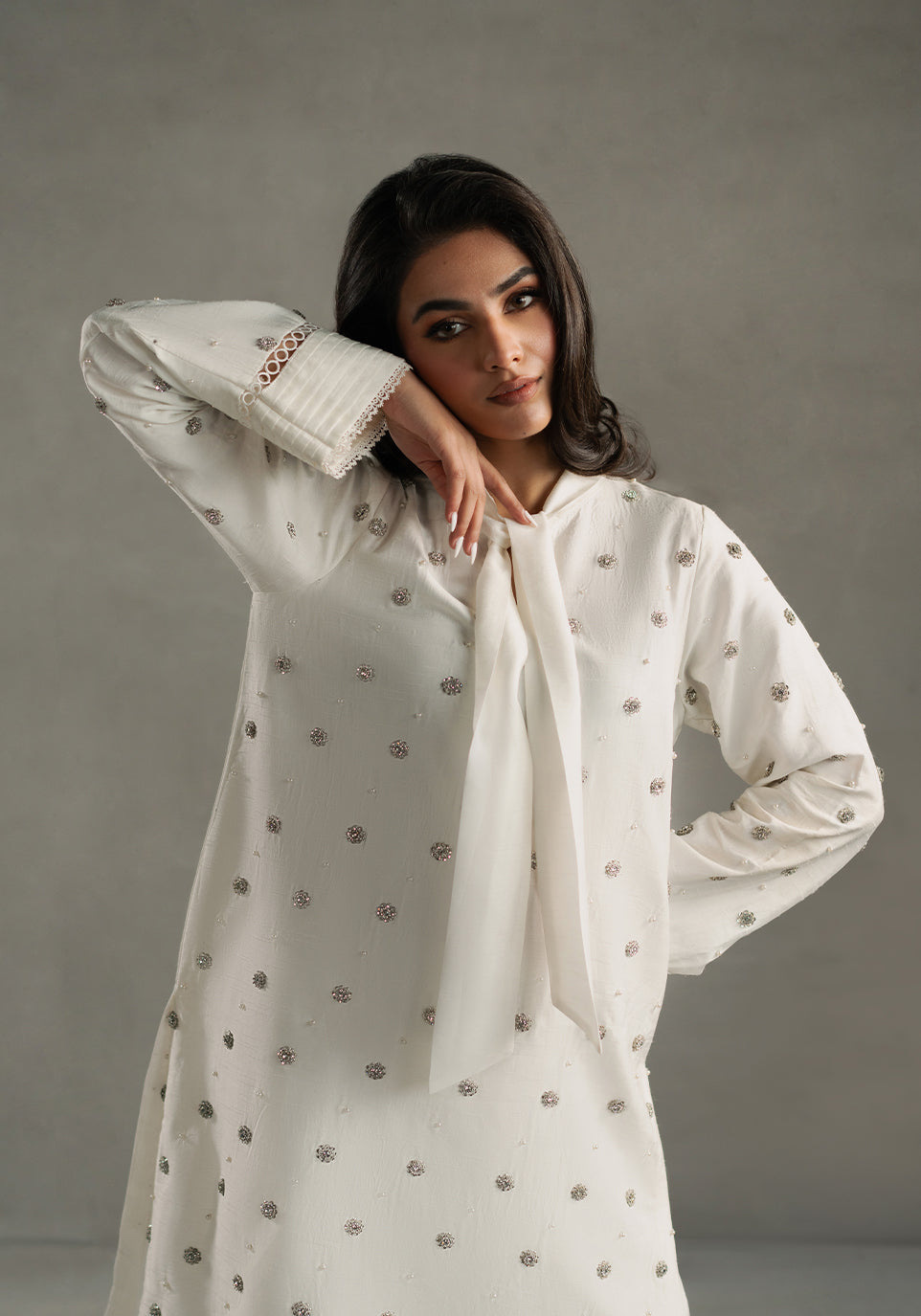 Zarqash | Silk Edit | ZQS 008 OPAL XL White Raw Silk