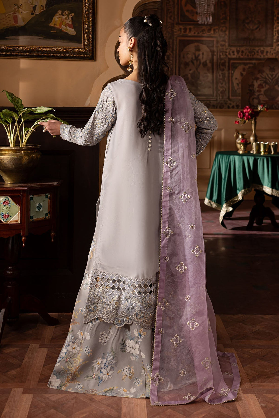 Nureh | Nur Mahal Formals | NE-142 XS Light Lavender Silk