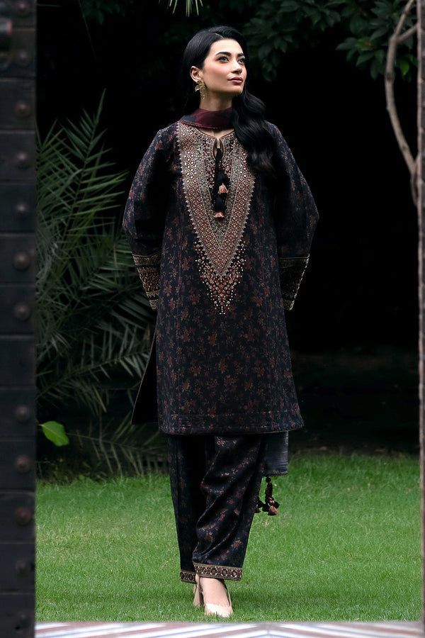 Jazmin | Winter Edition 24 | VISCOSE UW-0068 - Pakistani Designer Dress - by Jazmin | Type: Luxury - 100% Original at Saira Sultan