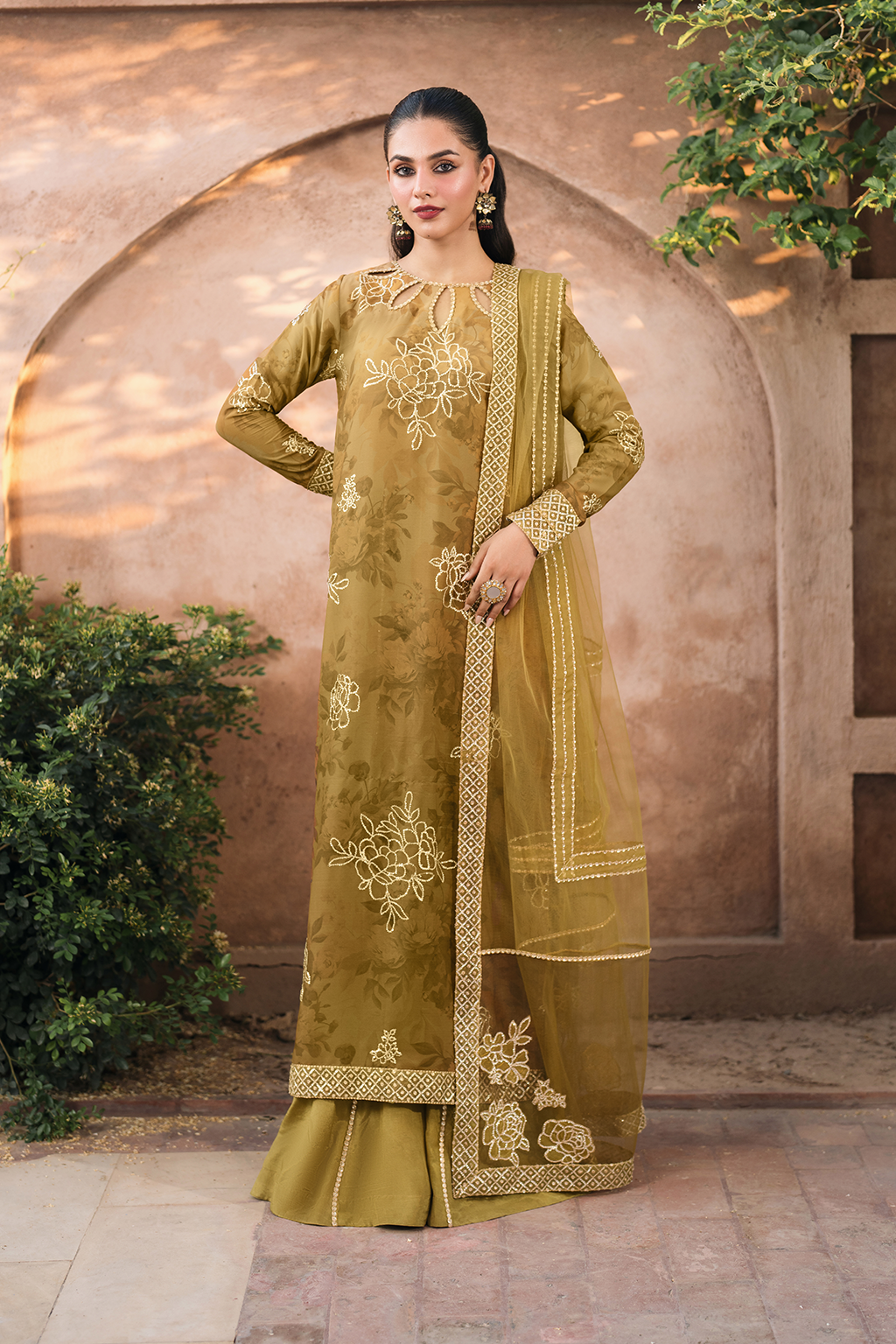 Iznik | Bandhani Formals | UE-332 M mendhi Chiffon
