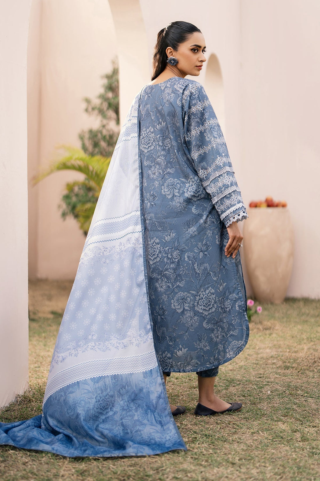 Baroque | Luxury Pret 24 | LAWN UF-601 -  Baroque Luxury -  Saira Sultan