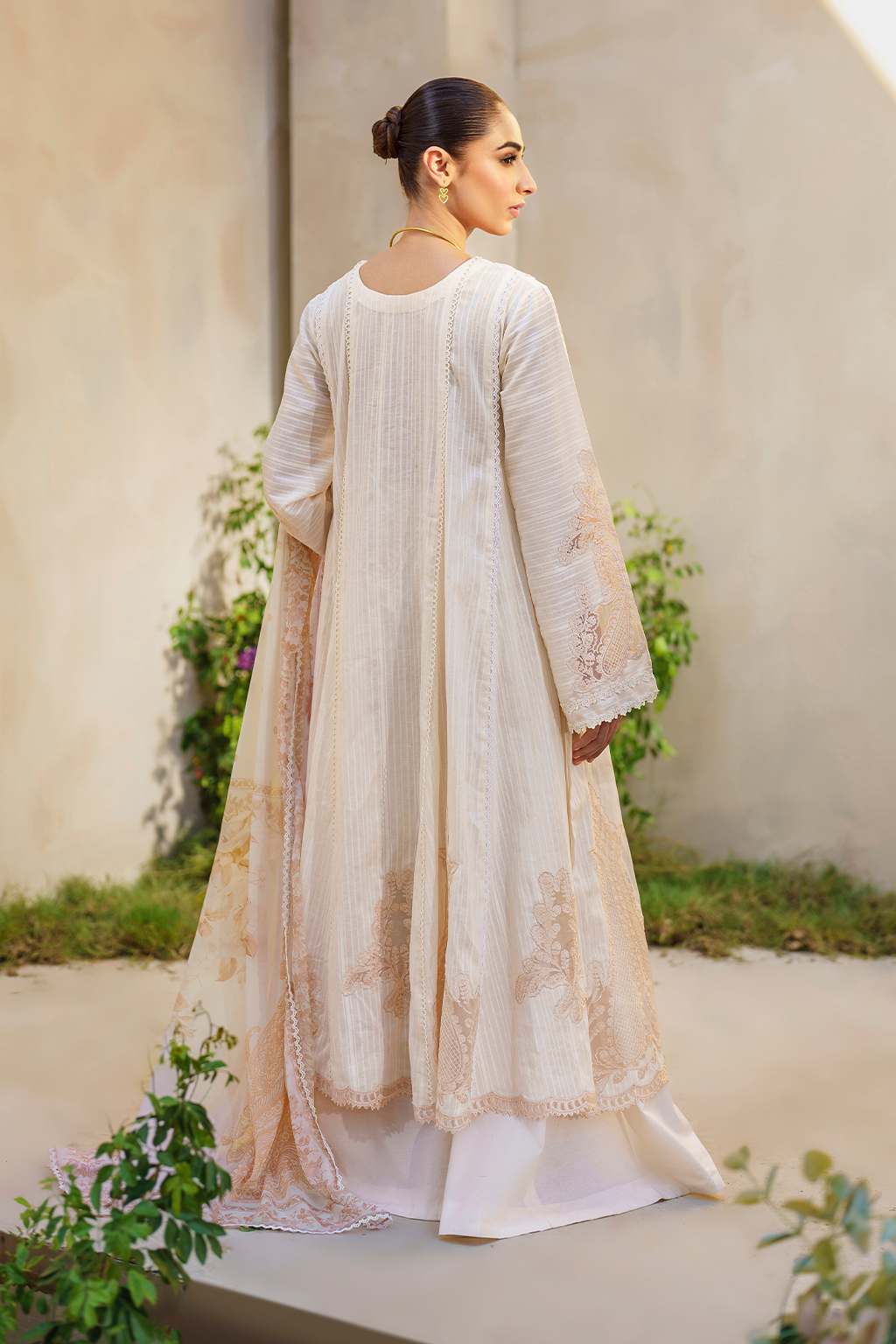 Iznik | Festive lawn 24 | SFL-03 -  Iznik Luxury -  Saira Sultan