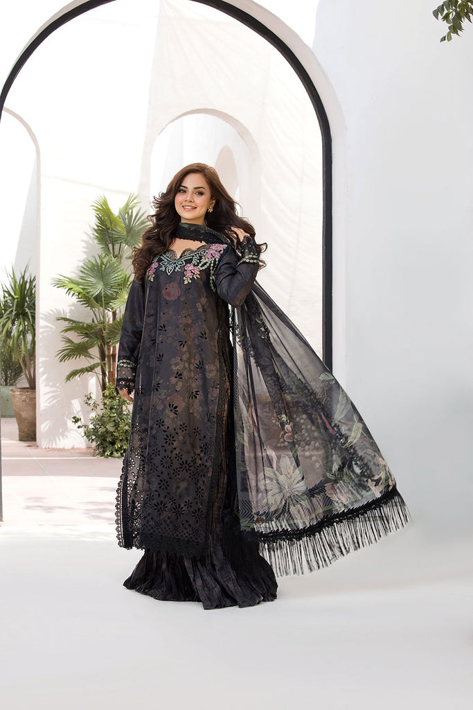 Sobia Nazir | Vital Lawn 25 | 8A L Black Lawn