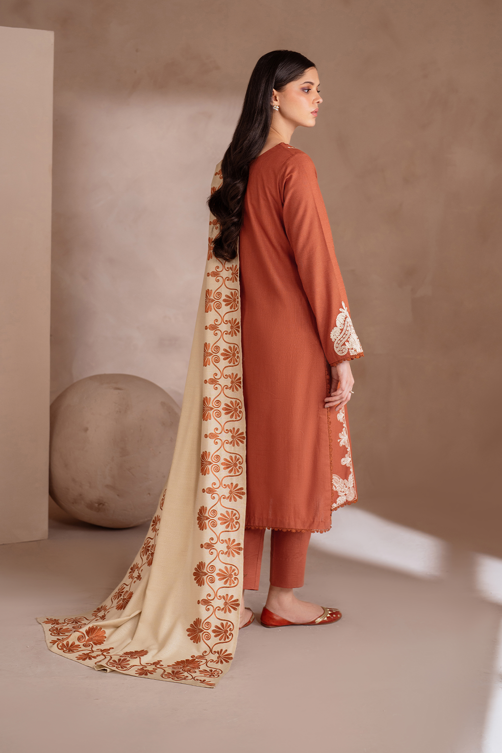 Iznik | Exclusive Winter | UE-368 XS Burnt Orange Khaddar