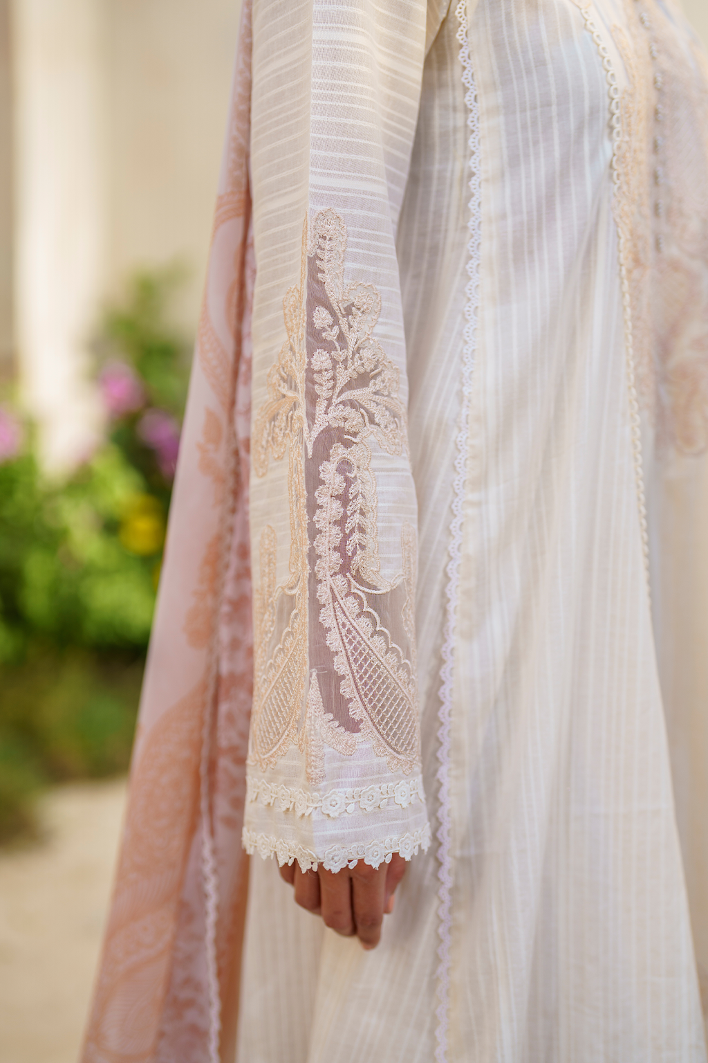 Iznik | Festive lawn 24 | SFL-03 -  Iznik Luxury -  Saira Sultan