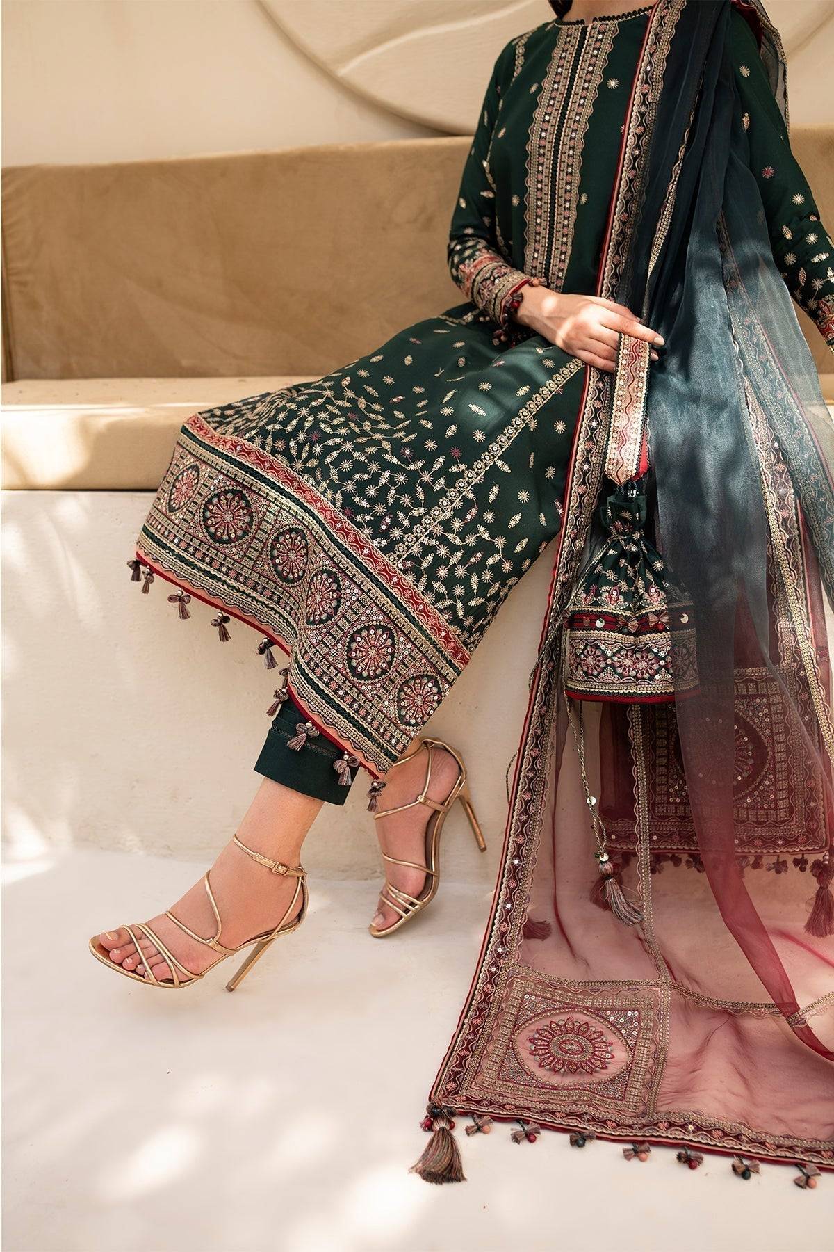 Jazmin | Irish Lawn SS 24 | D9 - Pakistani Designer Dress - by Jazmin | Type: Luxury - 100% Original at Saira Sultan