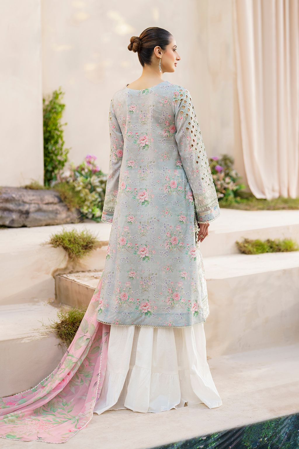 Iznik | Festive lawn 24 | SFL-07 -  Iznik Luxury -  Saira Sultan