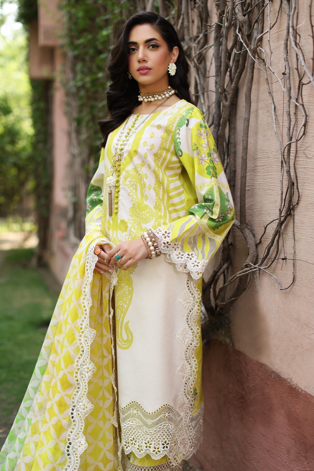 Charizma | Combination 25 | CCS-4-24 M Off White Lawn