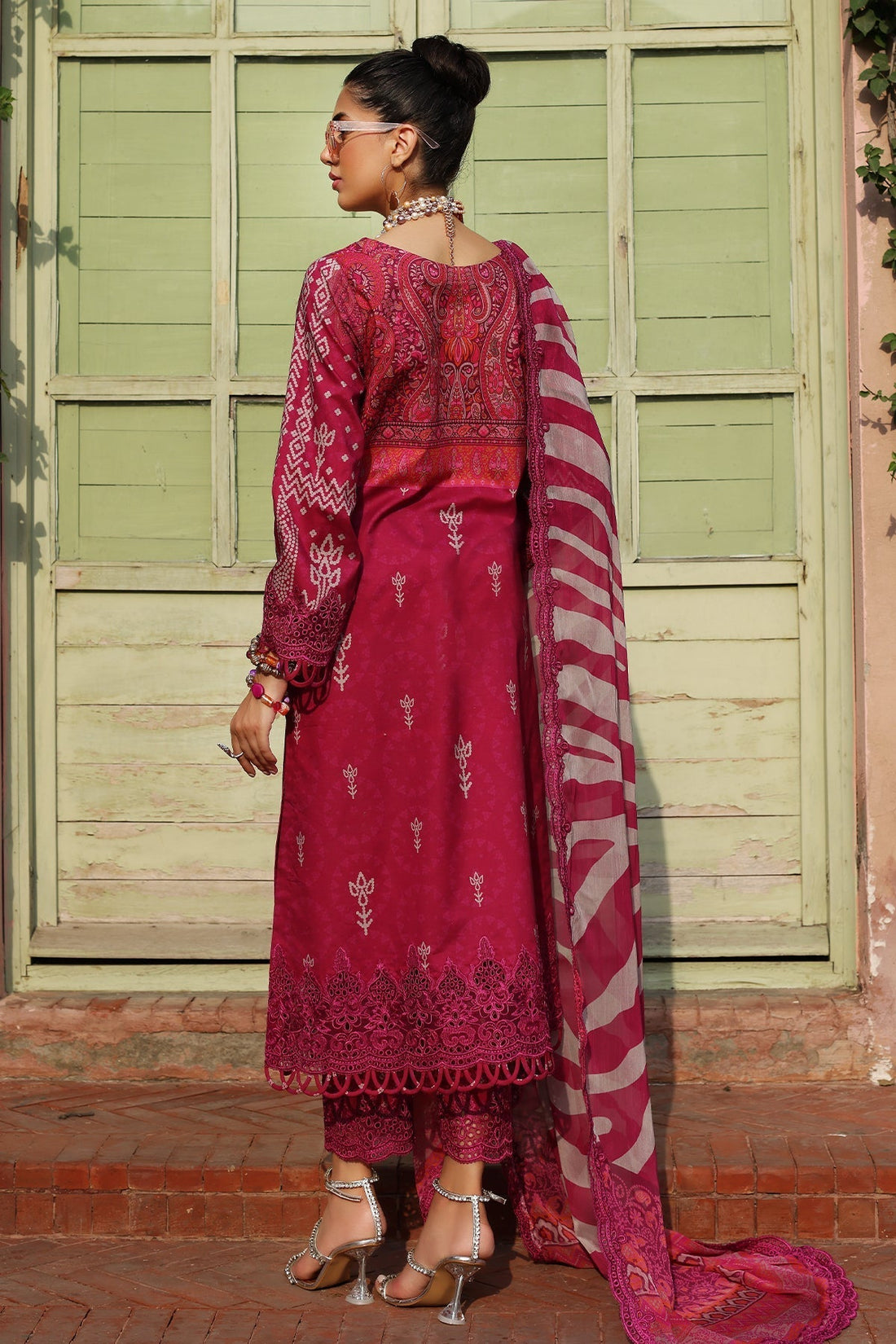 Charizma | Combination 25 | CCS-4-23 XS Magenta Lawn