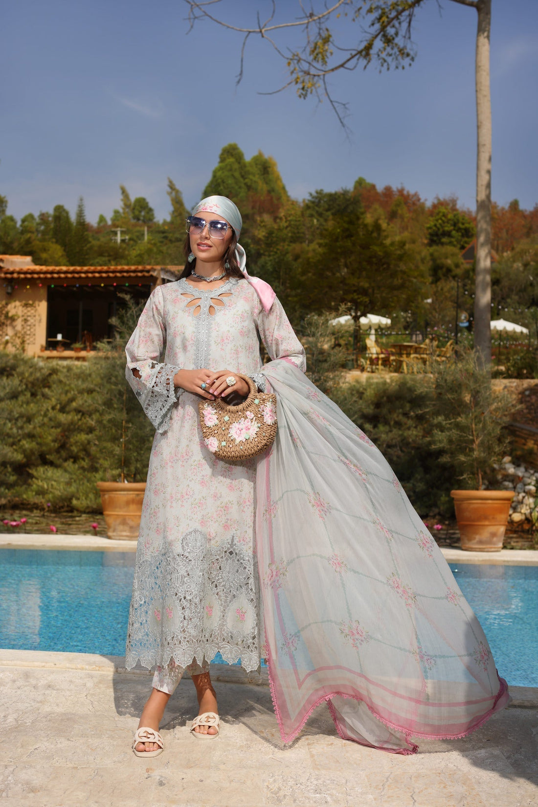 Noor by Saadia Asad | Luxe Chikankari 25 | D7-B XS Off White Lawn