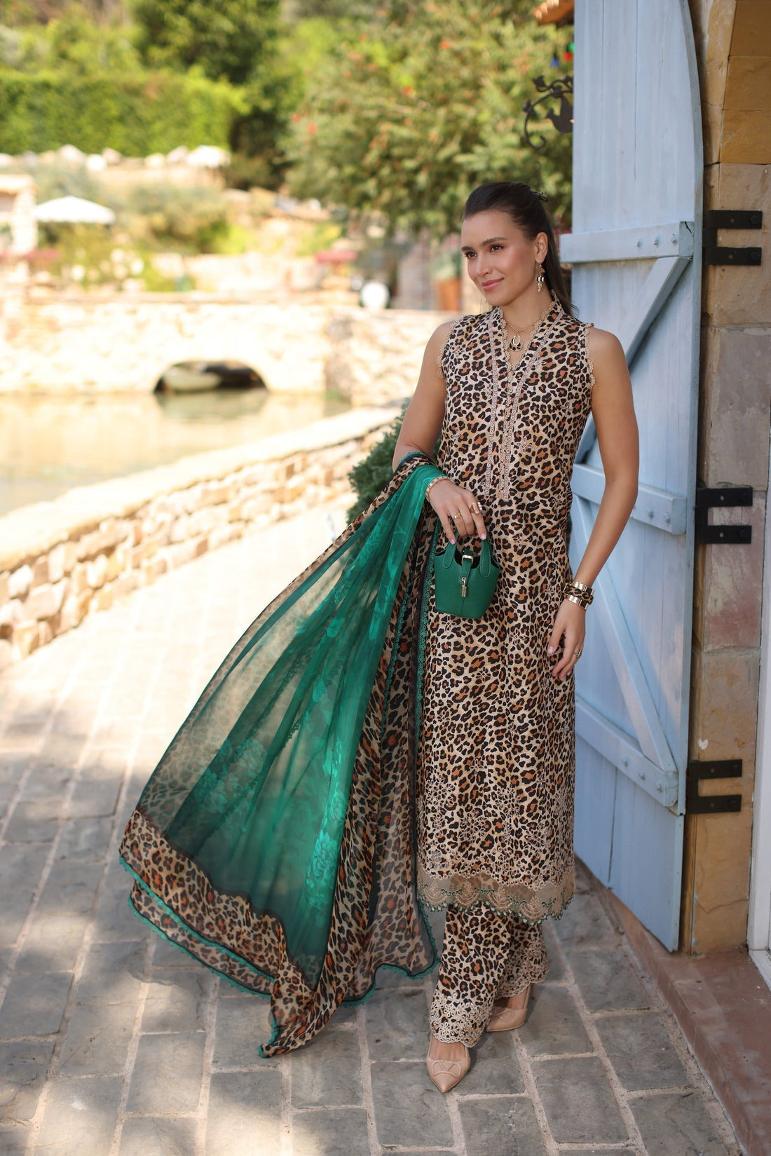 Noor by Saadia Asad | Luxe Chikankari 25 | D2-A XS Brown Lawn