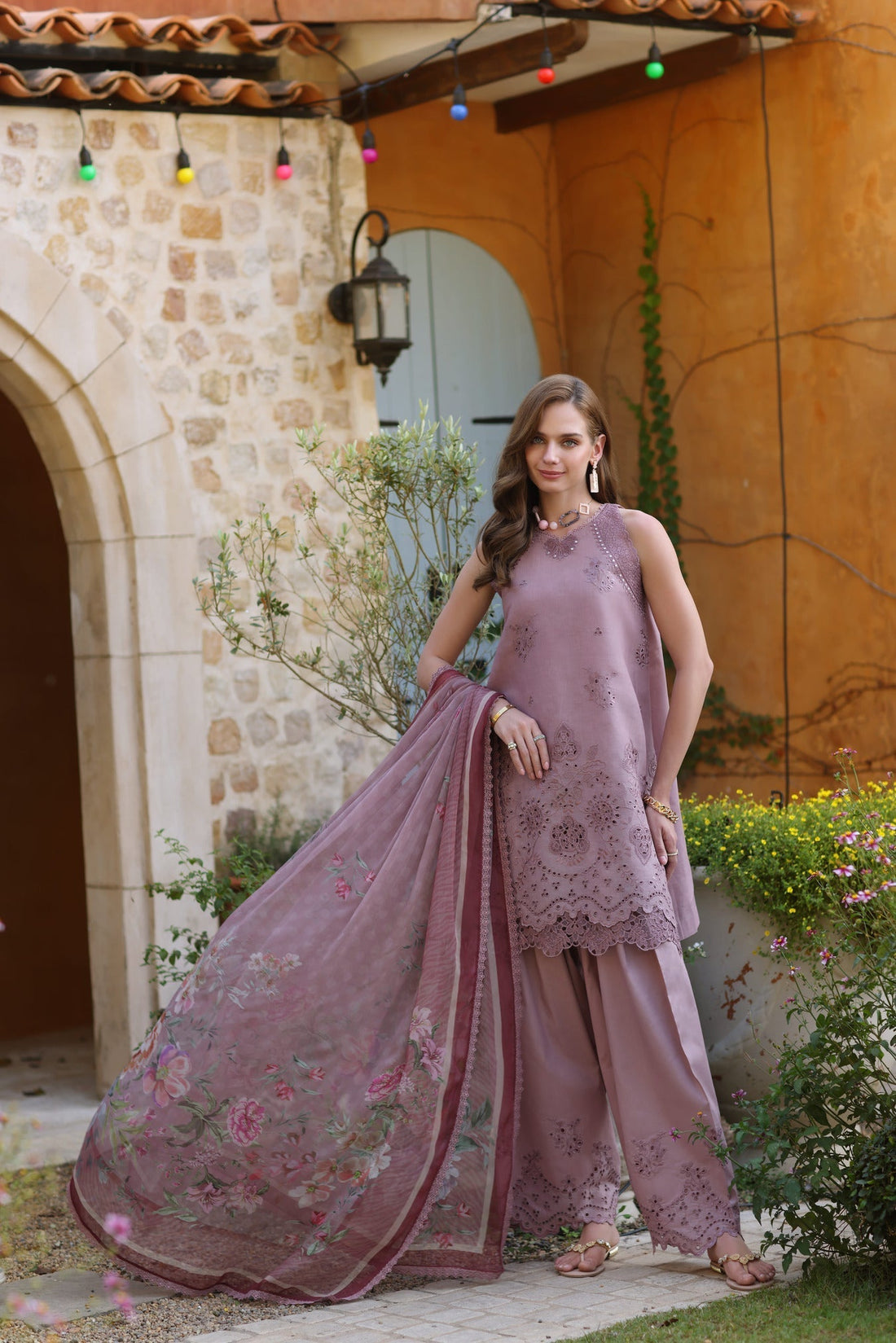 Noor by Saadia Asad | Luxe Chikankari 25 | D8-A XS Dusty Pink Lawn