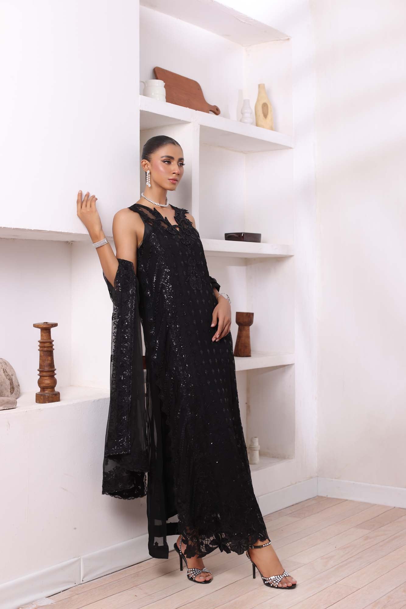 Noor by Saadia Asad | Noor Chiffon De Luxe | D4 - Pakistani Designer Dress - by Noor by Saadia Asad | Type: Formal - 100% Original at Saira Sultan