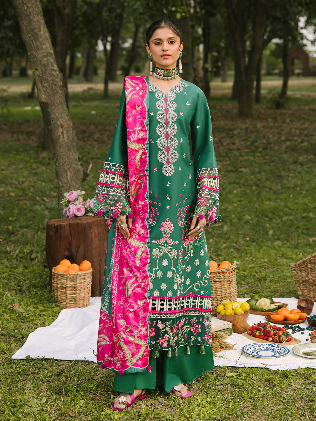 Mahnur | Dahlia Luxury Lawn 25 | Ara XS Green Lawn