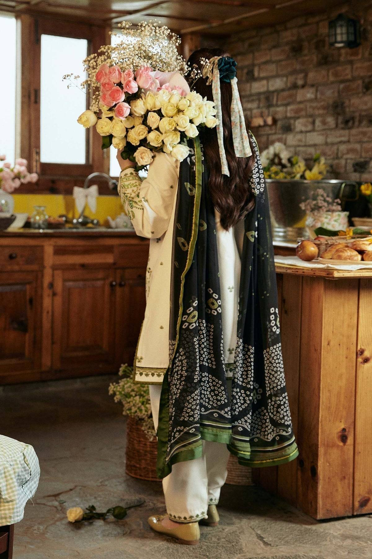 Zara Shahjahan | Coco Lawn Vol 2 | ARELA-7A - Pakistani Designer Dress - by Zara Shahjahan | Type: Luxury - 100% Original at Saira Sultan