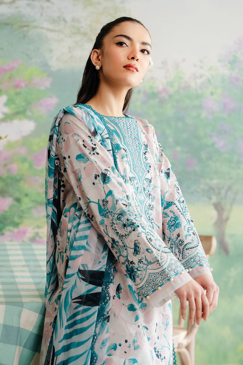 Afrozeh | The Floral Charm | Cashmere - Pakistani Designer Dress - by Afrozeh | Type: Luxury - 100% Original at Saira Sultan