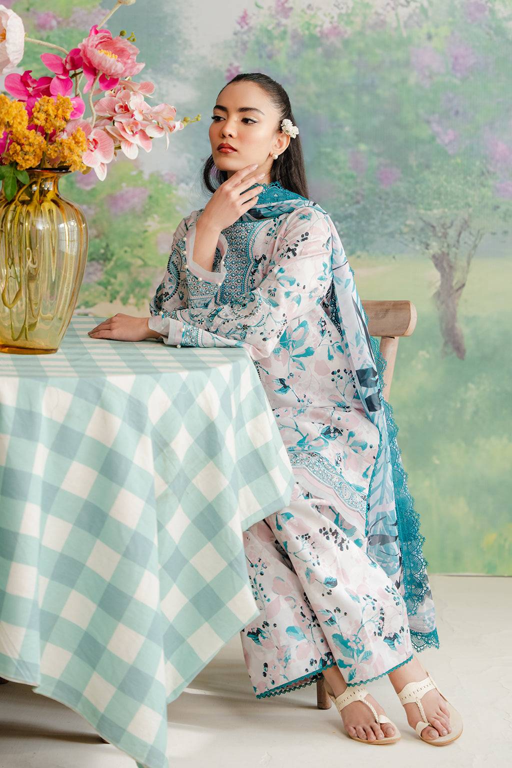 Afrozeh | The Floral Charm | Cashmere - Pakistani Designer Dress - by Afrozeh | Type: Luxury - 100% Original at Saira Sultan