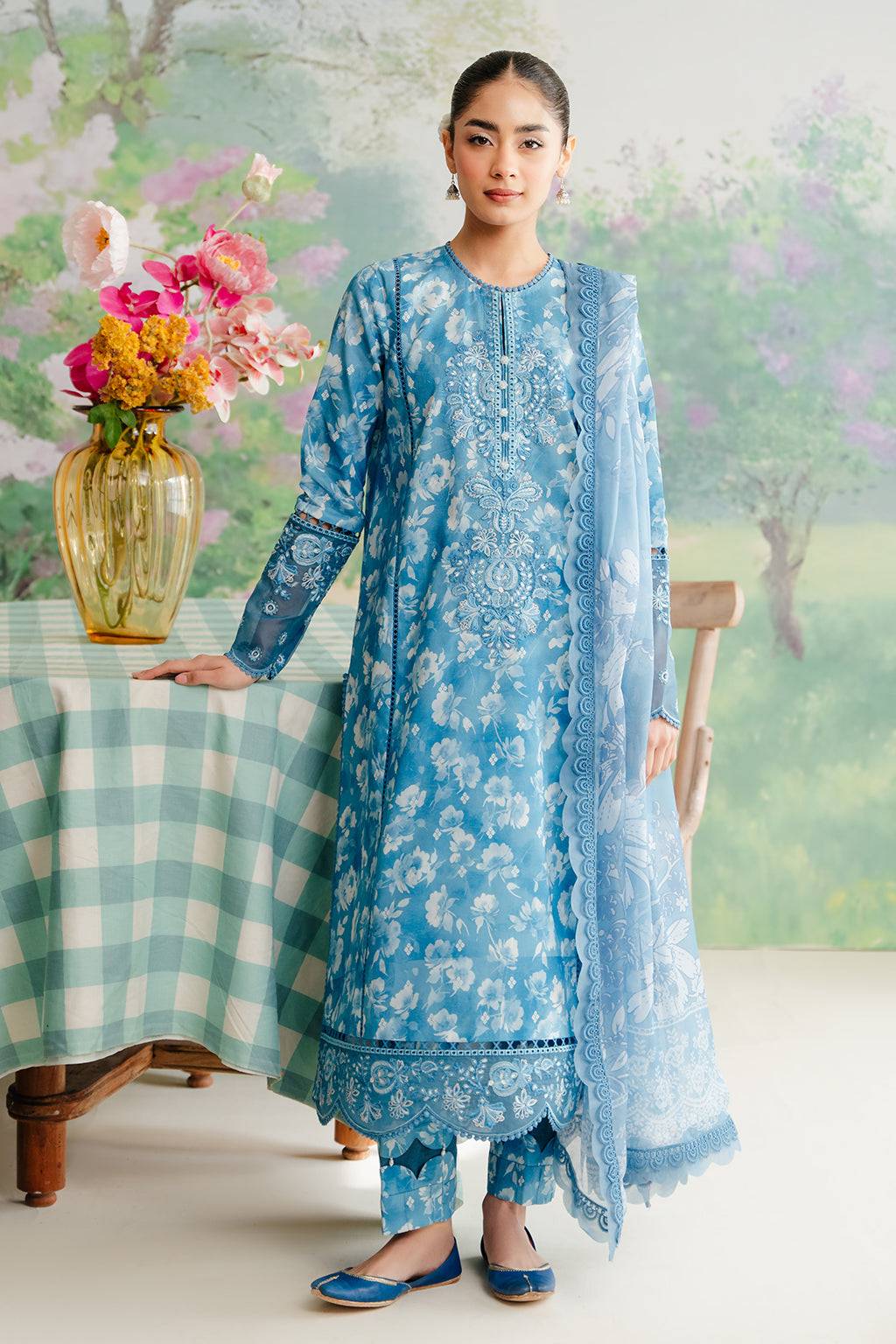 Afrozeh | The Floral Charm | Nigella - Pakistani Designer Dress - by Afrozeh | Type: Luxury - 100% Original at Saira Sultan
