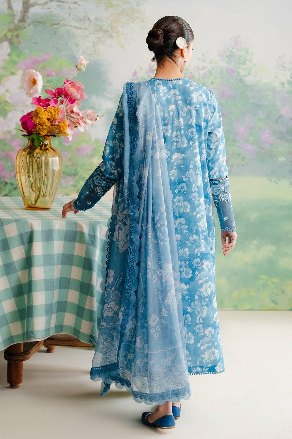 Afrozeh | The Floral Charm | Nigella - Pakistani Designer Dress - by Afrozeh | Type: Luxury - 100% Original at Saira Sultan