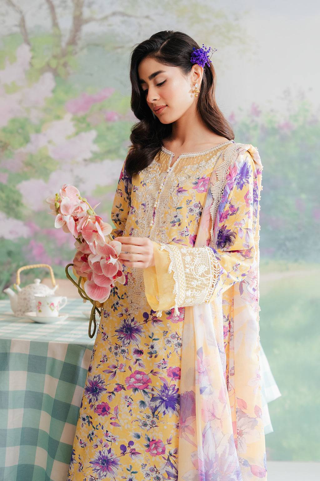 Afrozeh | The Floral Charm | Tuscany - Pakistani Designer Dress - by Afrozeh | Type: Luxury - 100% Original at Saira Sultan