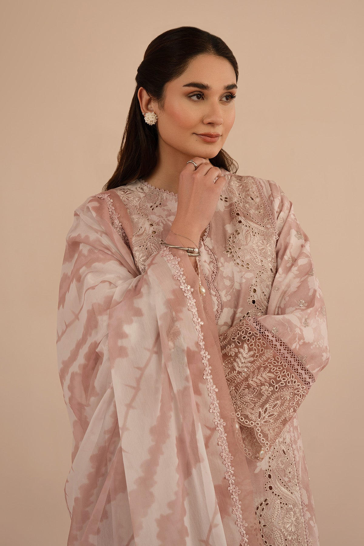 Afrozeh | Floral Charm 25 | Myrtle M Pink Lawn