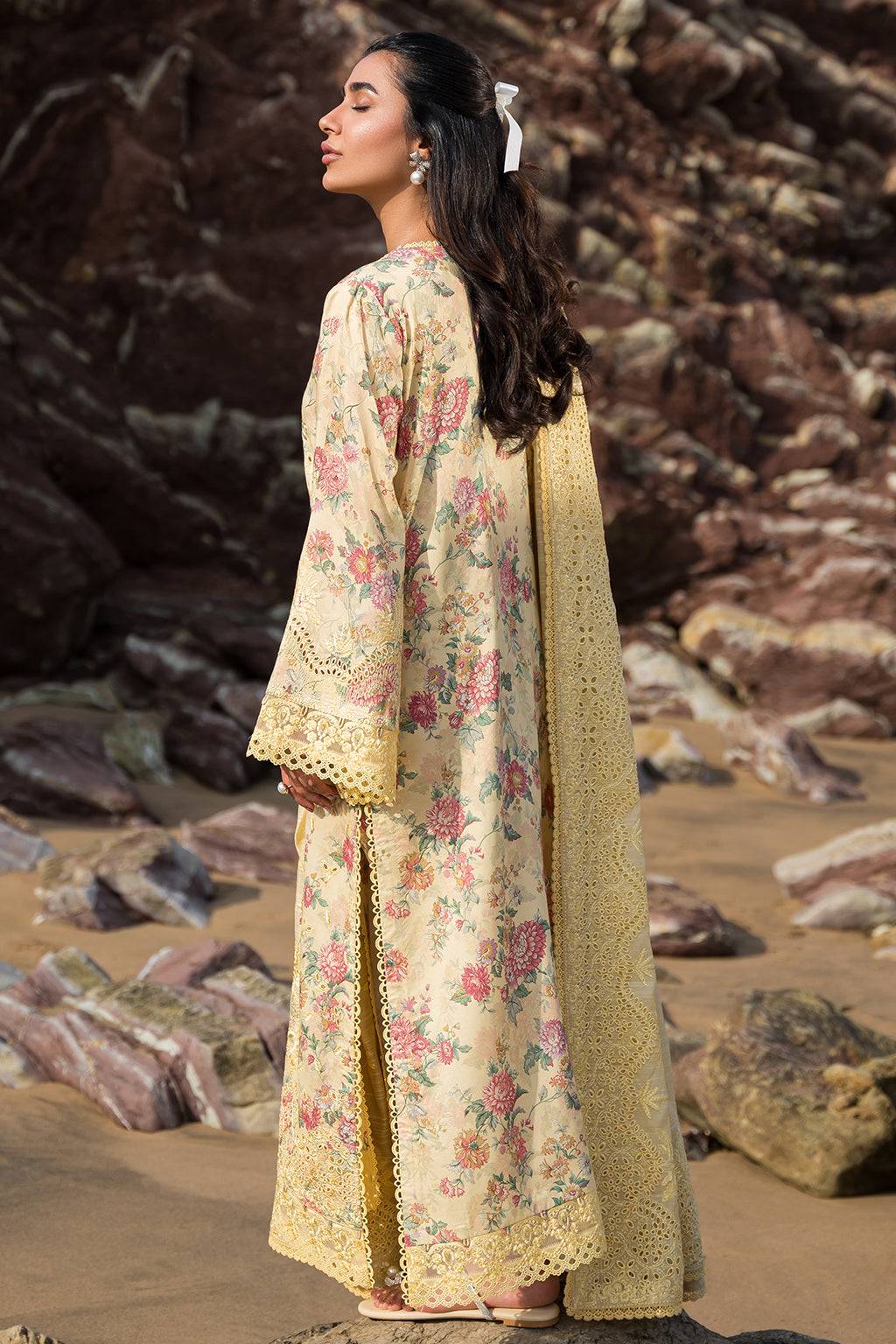 Afrozeh | Summer Together | Aspen - Pakistani Designer Dress - by Afrozeh | Type: Luxury - 100% Original at Saira Sultan