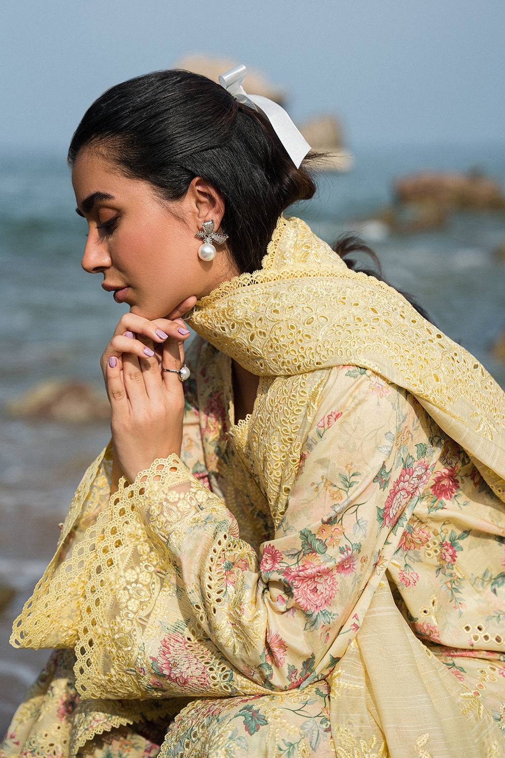 Afrozeh | Summer Together | Aspen - Pakistani Designer Dress - by Afrozeh | Type: Luxury - 100% Original at Saira Sultan