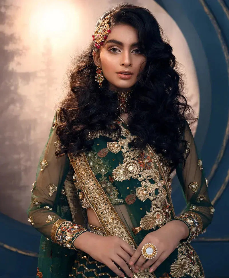 Akbar Aslam | Orphic Bridals | CYGNUS - Pakistani Designer Dress - by Akbar Aslam | Type: Bridal - 100% Original at Saira Sultan