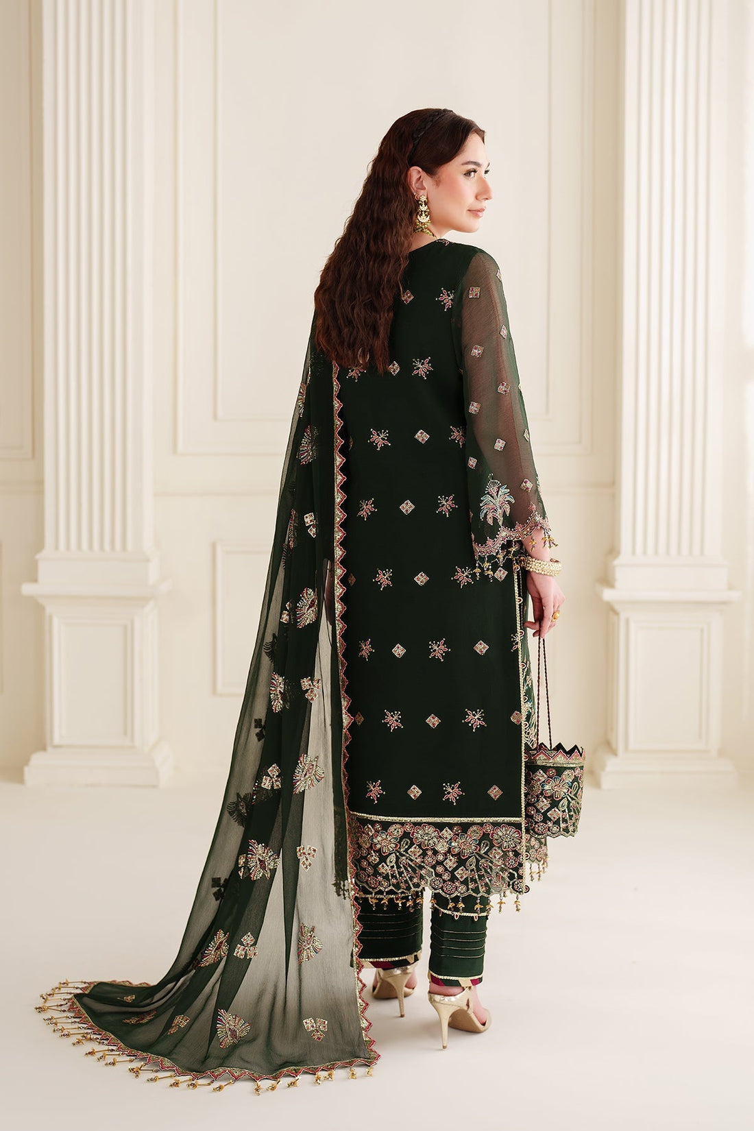 Alizeh | Dua Formals 24 | AF-DUA-3029-Hoor - Pakistani Designer Dress - by Alizeh | Type: Ladies Clothes - 100% Original at Saira Sultan