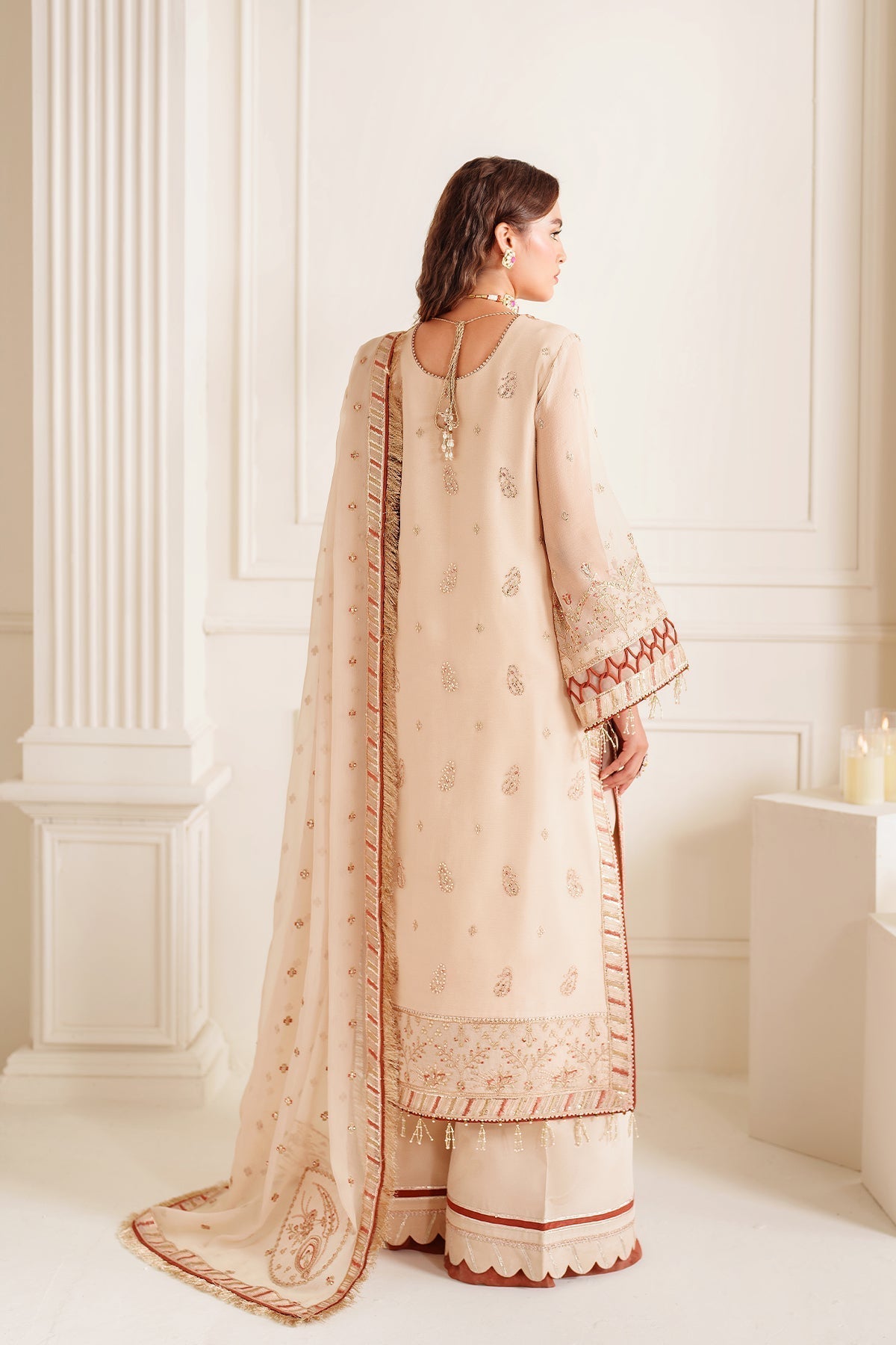 Alizeh | Dua Formals 24 | AF-DUA-3028-Emel - Pakistani Designer Dress - by Alizeh | Type: Ladies Clothes - 100% Original at Saira Sultan