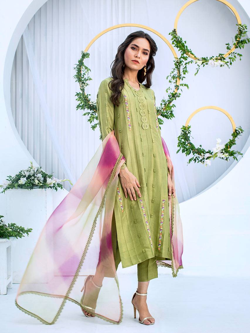 Anam Akhlaq | Festive Collection | D-04 - Pakistani Designer Dress - by Anam Akhlaq | Type: Formal - 100% Original at Saira Sultan