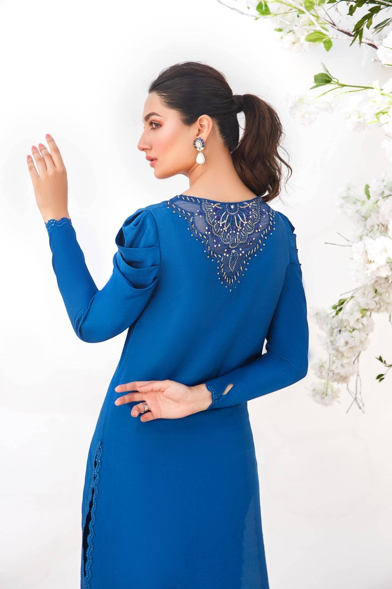 Anam Akhlaq | Festive Collection | D-17 - Pakistani Designer Dress - by Anam Akhlaq | Type: Formal - 100% Original at Saira Sultan