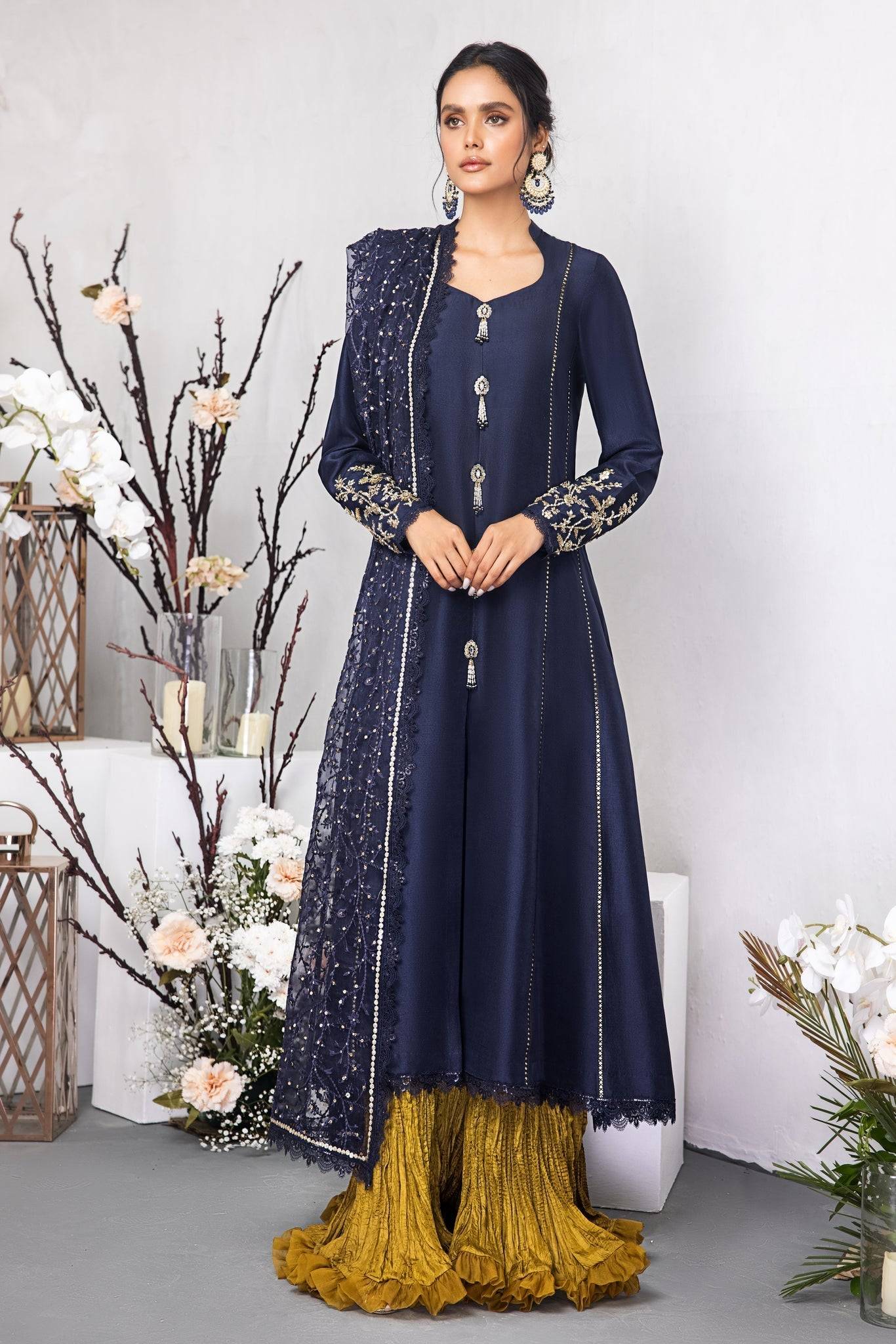 Anam Akhlaq | Festive Collection | D-29 - Pakistani Designer Dress - by Anam Akhlaq | Type: Formal - 100% Original at Saira Sultan