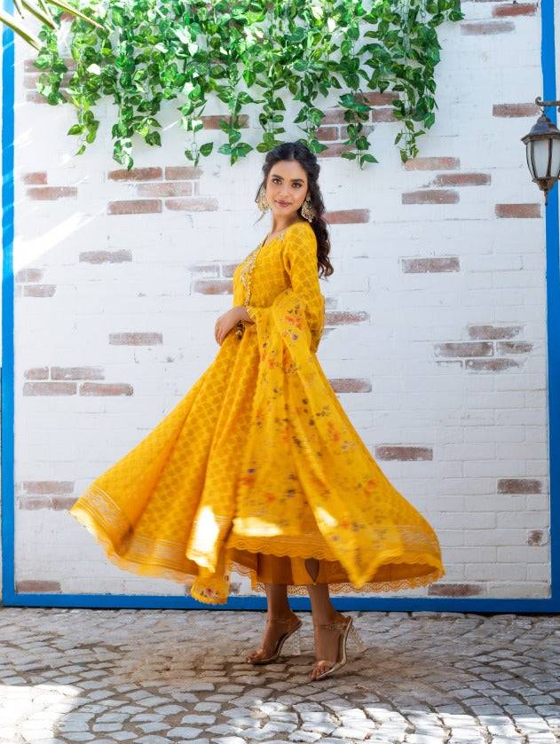 Anam Akhlaq | Festive Collection | D-12 - Pakistani Designer Dress - by Anam Akhlaq | Type: Formal - 100% Original at Saira Sultan