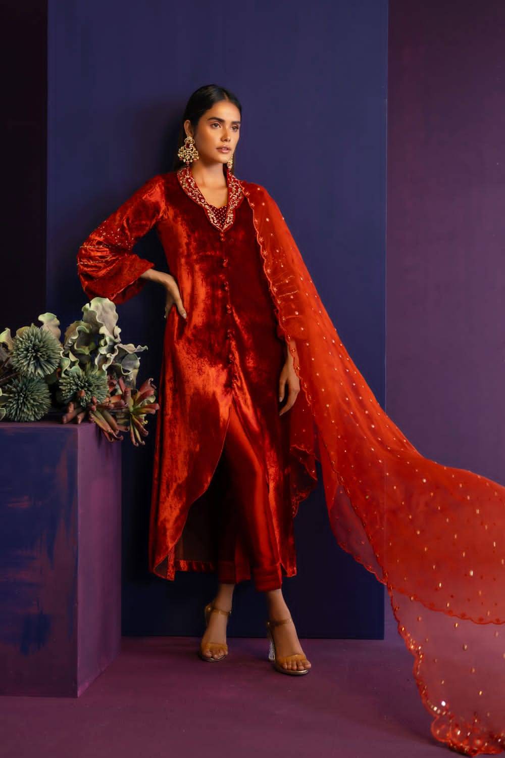 Anam Akhlaq | Festive Collection | D-41 - Pakistani Designer Dress - by Anam Akhlaq | Type: Formal - 100% Original at Saira Sultan