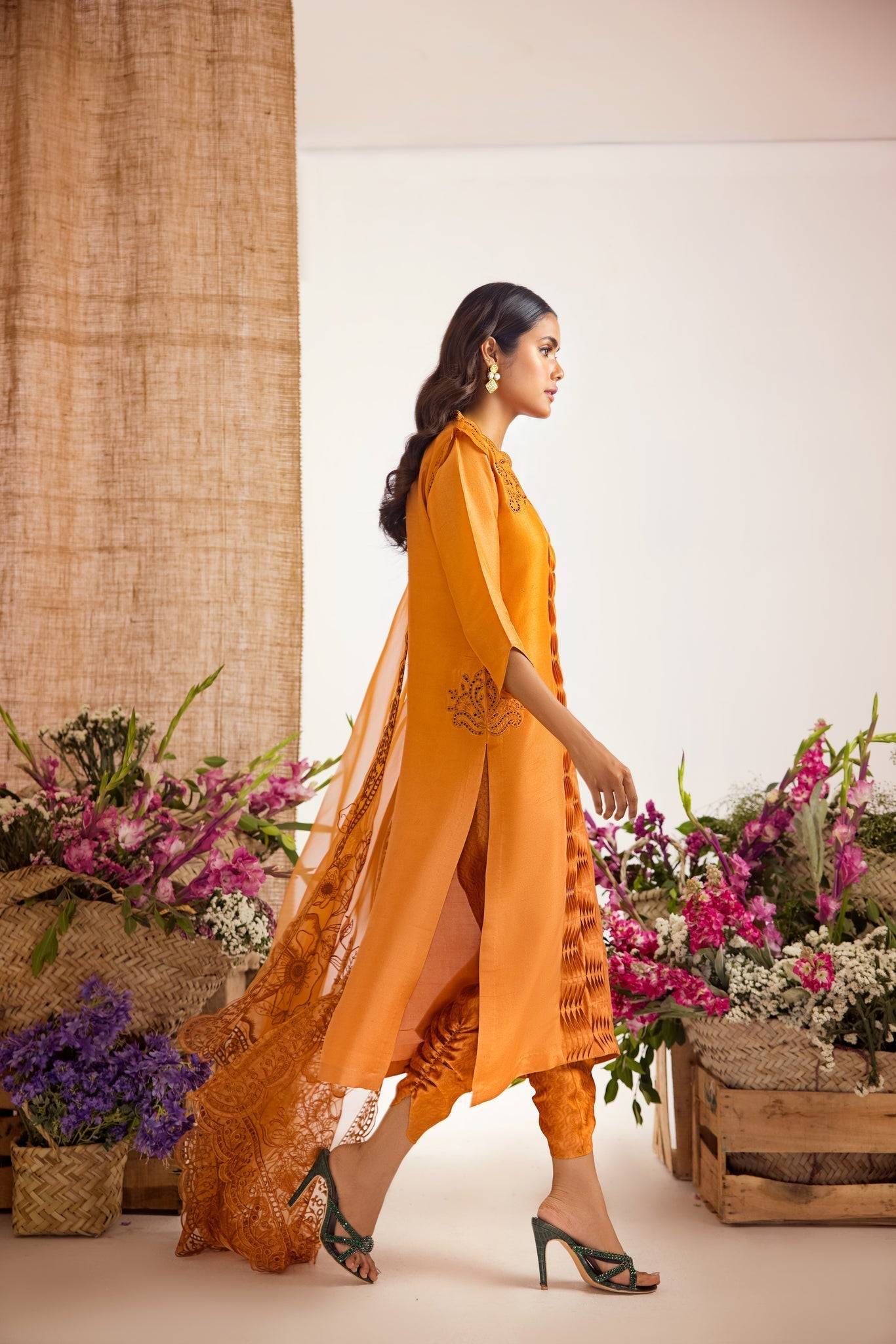 Anam Akhlaq | Festive Collection | D-39 - Pakistani Designer Dress - by Anam Akhlaq | Type: Formal - 100% Original at Saira Sultan