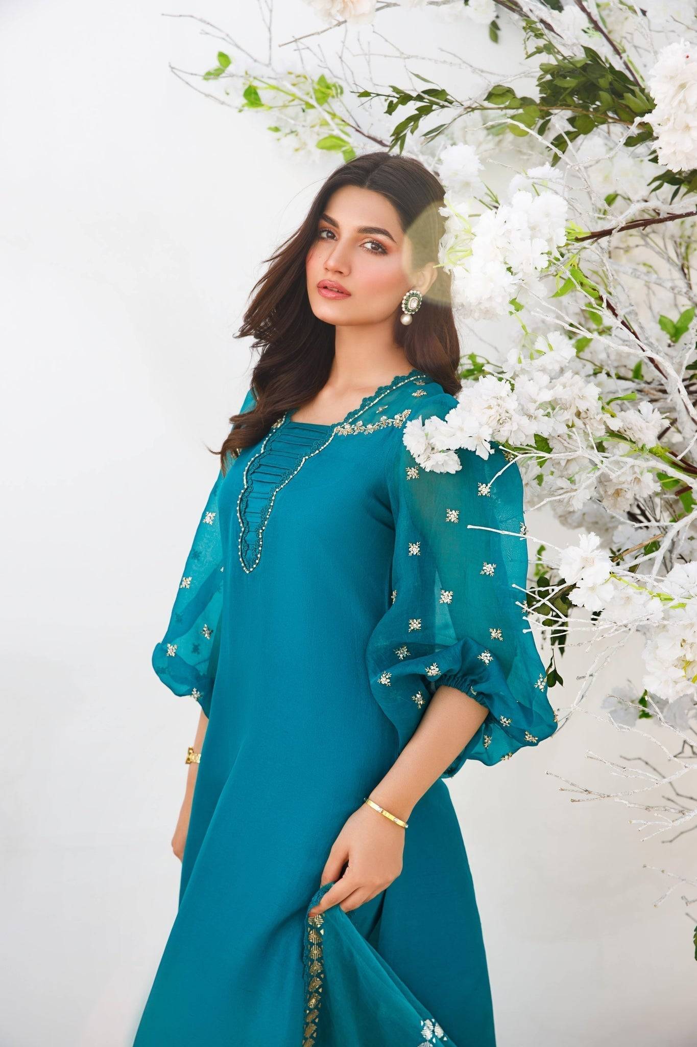 Anam Akhlaq | Festive Collection | D-15 - Pakistani Designer Dress - by Anam Akhlaq | Type: Formal - 100% Original at Saira Sultan