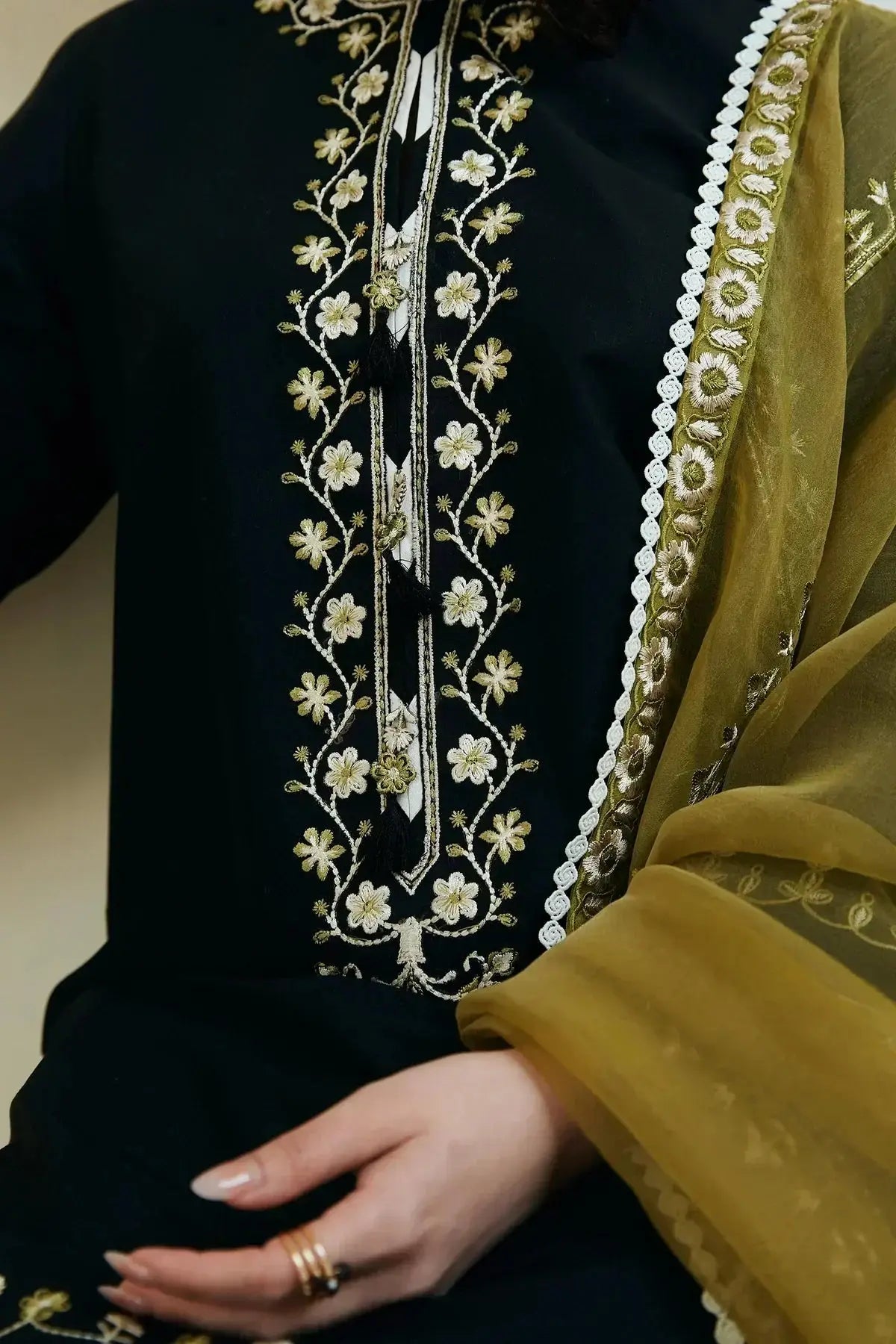 Zara Shahjahan | Coco Lawn 24 | ARZOO-1B - Pakistani Designer Dress - by Zara Shahjahan | Type: Luxury - 100% Original at Saira Sultan
