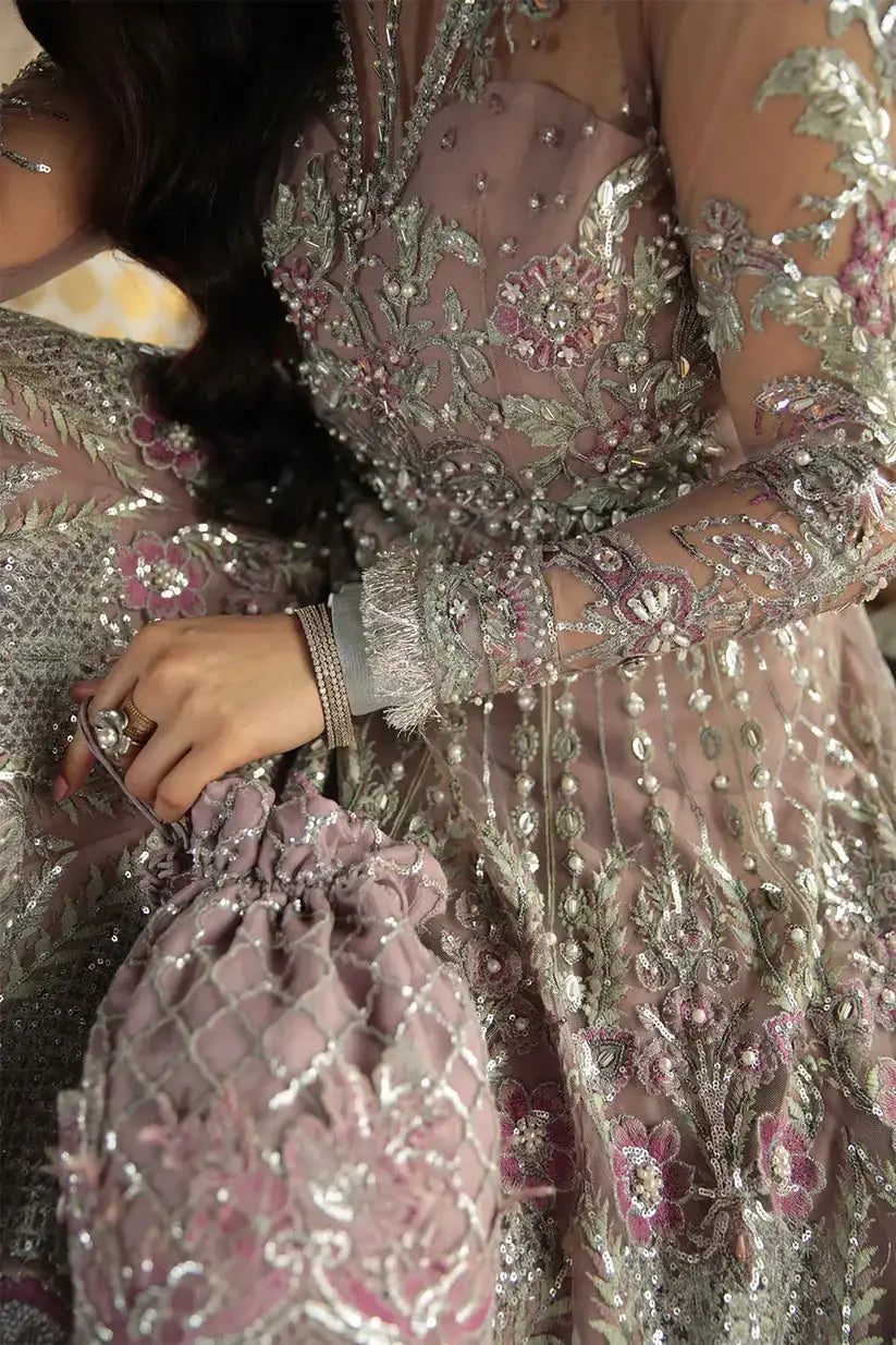 Avyana | Surmaya Wedding Formals 23 | Khawabdeeda - Pakistani Designer Dress - by Avyana | Type: Bridal - 100% Original at Saira Sultan