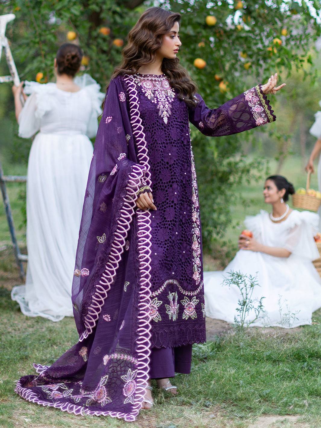 Mahnur | Sophie Luxury Lawn 25 | Ayra - Pakistani Designer Dress - by Mahnur | Type: Ladies Clothes - 100% Original at Saira Sultan