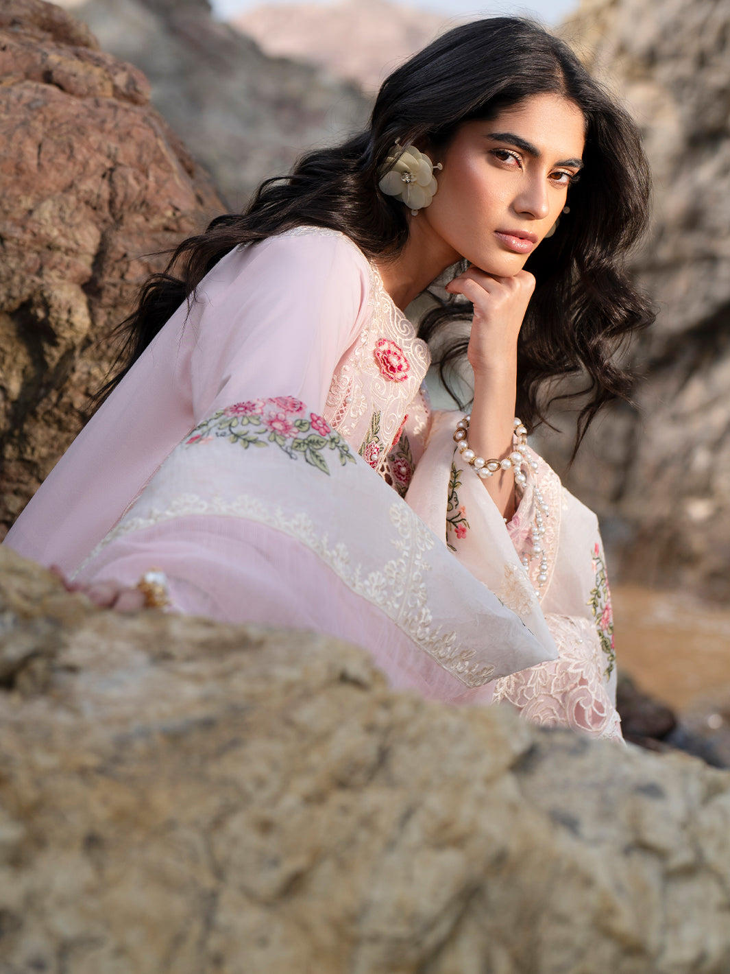 Mahnur | Sirena Luxury Lawn 25 | Azalea M Pink Lawn